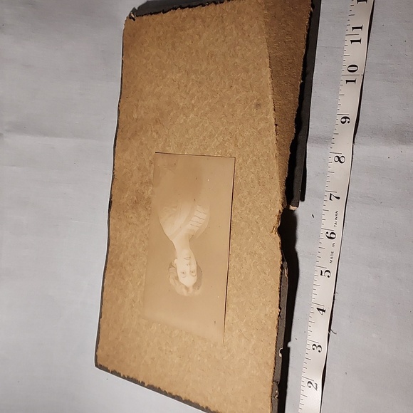 Antique Cabinet Card Photos Distinguished Posing Ladies Lot of 4 - Picture 13 of 13